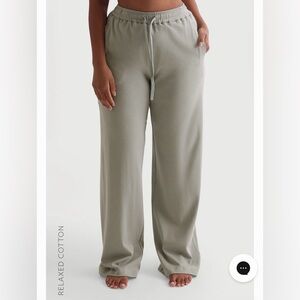 My Outfit Online-RELAXED COTTON PANTS - SAGE Size large short